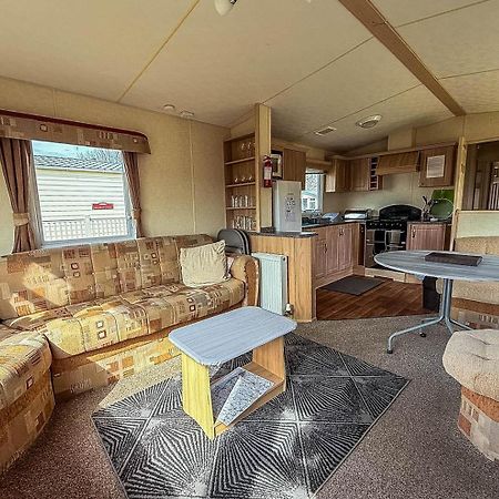 Spacious 8 Berth Caravan At Southview Holiday Park Near Skegness Ref 33018Ml מראה חיצוני תמונה