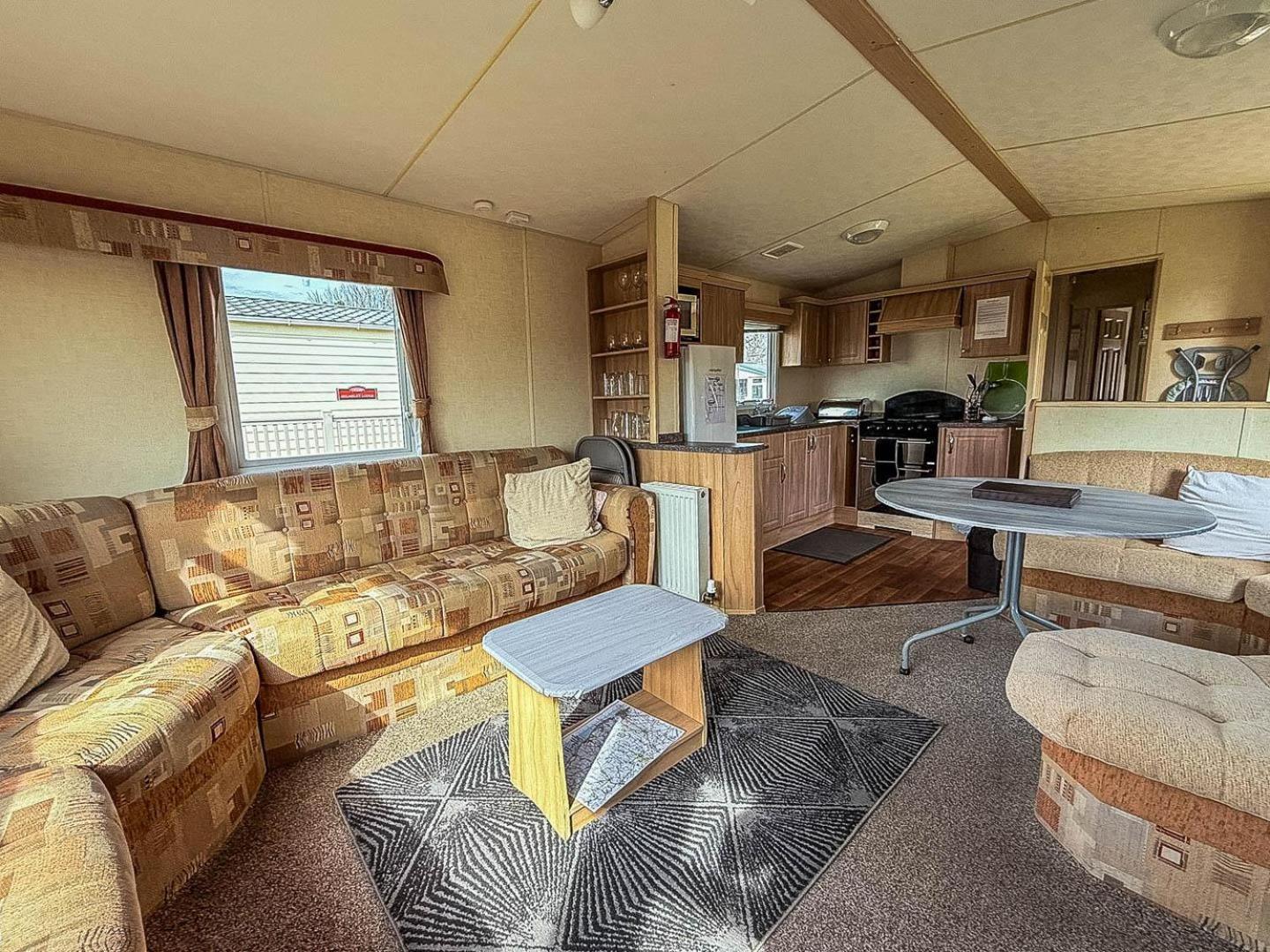 Spacious 8 Berth Caravan At Southview Holiday Park Near Skegness Ref 33018Ml מראה חיצוני תמונה