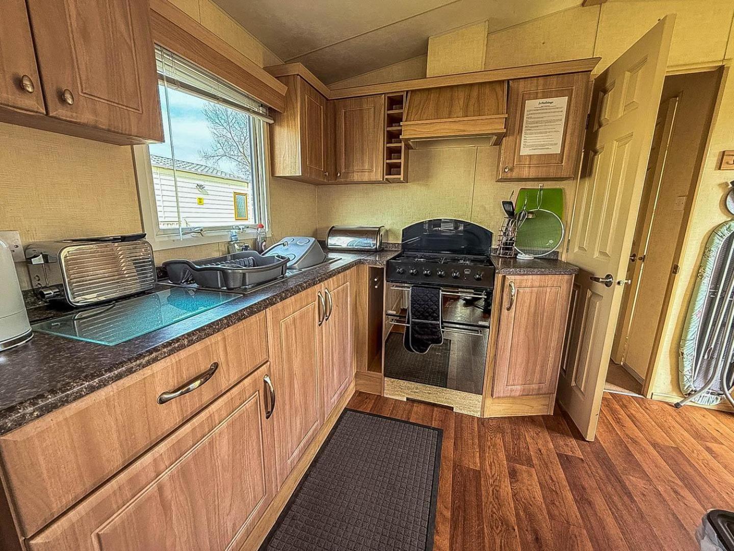 Spacious 8 Berth Caravan At Southview Holiday Park Near Skegness Ref 33018Ml מראה חיצוני תמונה